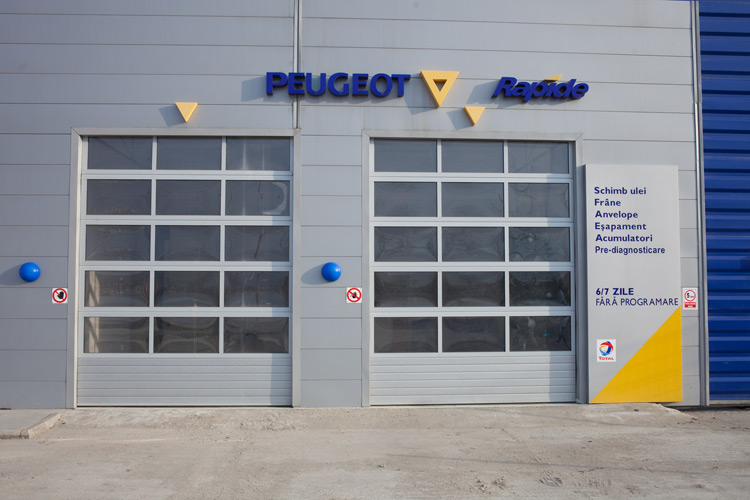 Industriële sectionale garagepoorten  0011