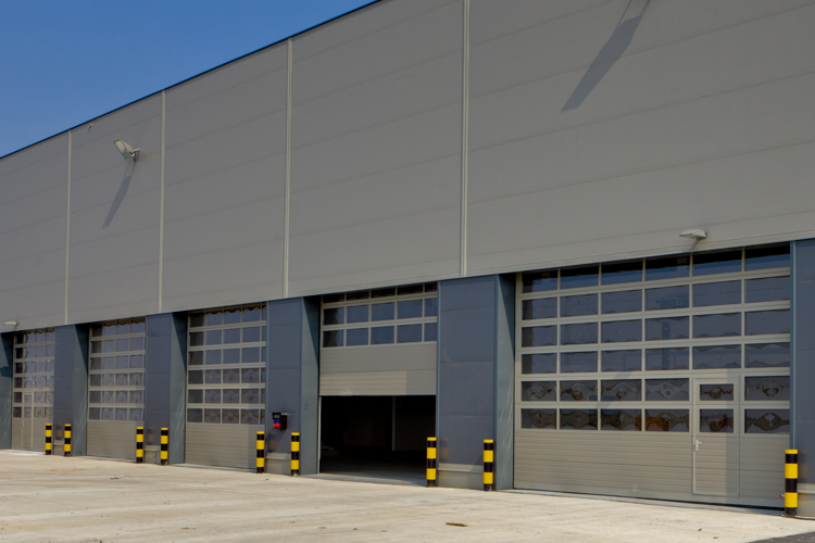 Industriële sectionale garagepoorten  0034