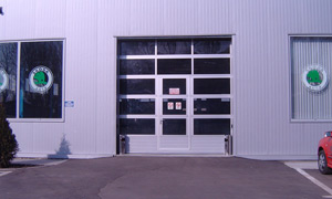 Industriële sectionale garagepoorten 19