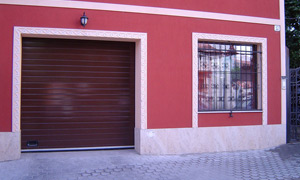 Sectionale garagepoorten voor woningen 19