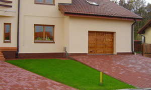 Sectionale garagepoorten voor woningen 28